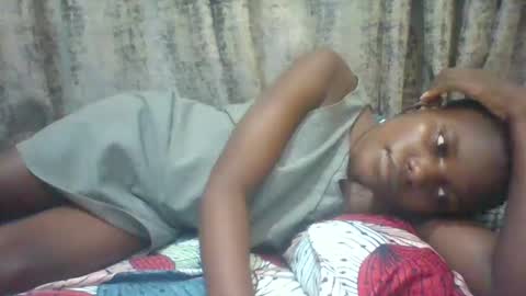 christine online show from 10/13/25, 06:52