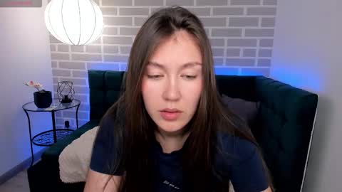 Tina  online show from 11/08/25, 01:28