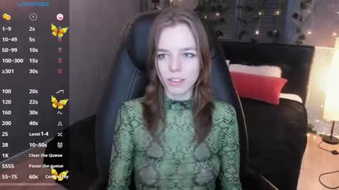 Snapshot of tina_tayllor chatting on 12/01/24, 04:29 Tina Tayllor MY SHEDULEMondayTuesdaySaturdaySunday online show from 12/01/24, 04:29