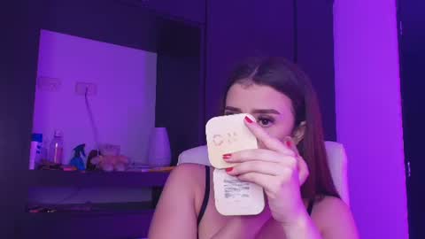 Snapshot of tinaajones_ chatting on 07/16/26, 05:02 Tina online show from 07/16/26, 05:02