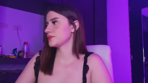 Snapshot of tinaajones_ chatting on 07/18/26, 06:06 Tina online show from 07/18/26, 06:06