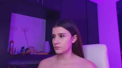 Snapshot of tinaajones_ chatting on 07/20/26, 06:06 Tina online show from 07/20/26, 06:06