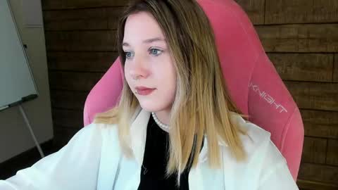 TinaBurton online show from 04/26/26, 04:15
