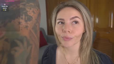 Snapshot of tinacb chatting on 03/04/25, 12:33 tinacb online show from 03/04/25, 12:33