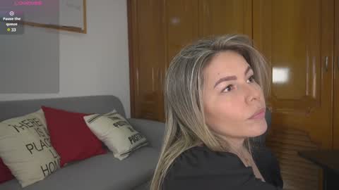 Snapshot of tinacb chatting on 03/06/25, 12:19 tinacb online show from 03/06/25, 12:19