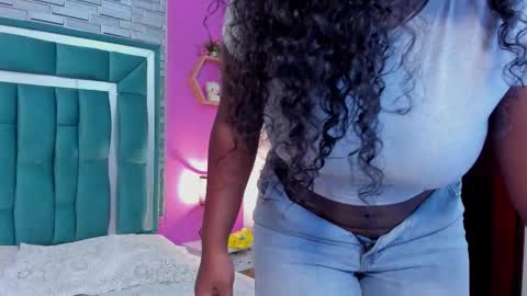 Snapshot of tinajones20 chatting on 02/18/26, 08:38 Tina online show from 02/18/26, 08:38