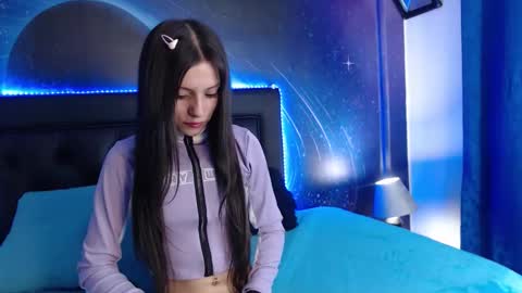 Snapshot of tinajons chatting on 11/05/25, 02:55 tinajons online show from 11/05/25, 02:55