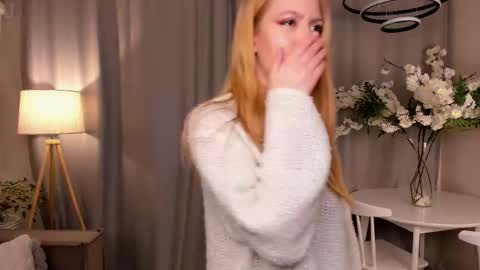 Annie online show from 10/19/25, 09:48