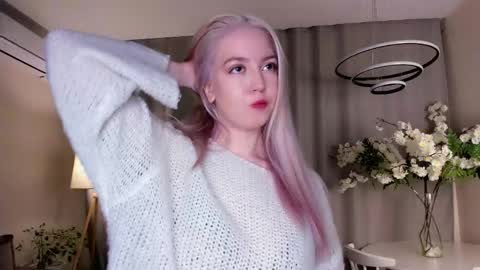 Annie online show from 10/21/25, 09:48