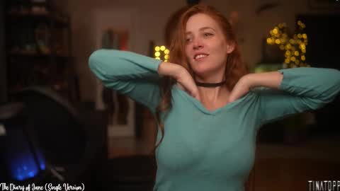 Snapshot of tinatopp chatting on 02/25/26, 02:43 Tina - online show from 02/25/26, 02:43