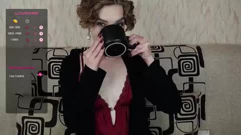 Tina online show from 10/10/25, 05:06