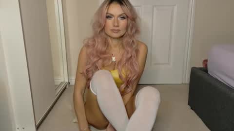 tinkerbell822 online show from 02/02/26, 08:57