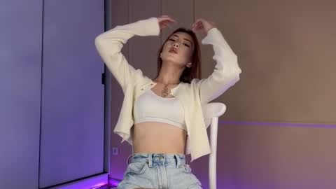 Tina online show from 09/24/25, 06:50