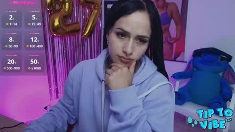 Snapshot of tinnadawson chatting on 03/07/25, 07:05 I AM BELLA ----------- follow my IG TINNS 69 online show from 03/07/25, 07:05