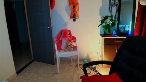 Snapshot of tinnadawson chatting on 10/25/25, 11:43 I AM BELLA ----------- follow my IG TINNS 69 online show from 10/25/25, 11:43