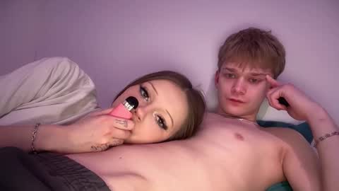 Snapshot of tinnydoll chatting on 03/18/26, 08:56 TinnyDoll online show from 03/18/26, 08:56