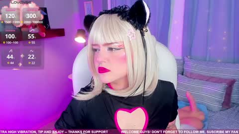 Emmy  blue berry1 online show from 01/22/25, 09:24