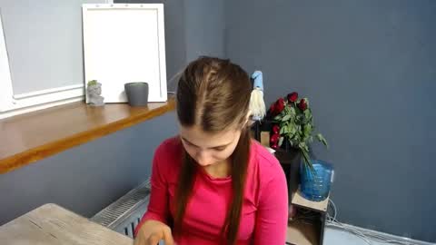 Snapshot of tiny_felicity chatting on 03/01/25, 07:51 Gloria online show from 03/01/25, 07:51
