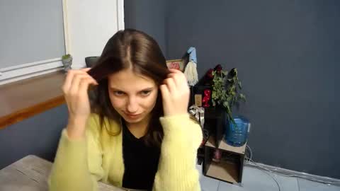 Snapshot of tiny_felicity chatting on 03/06/25, 11:14 Gloria online show from 03/06/25, 11:14