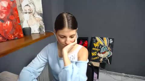 Gloria online show from 10/29/25, 07:21