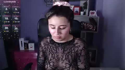 tiny online show from 02/19/25, 09:06