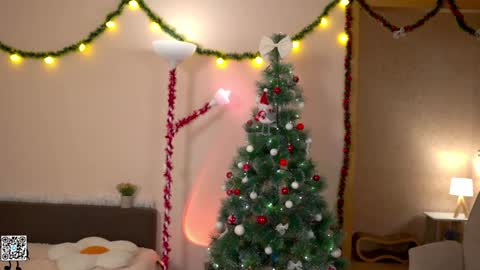 Lyssa     online show from 12/25/24, 04:54