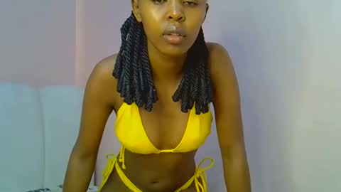 Snapshot of tinybarbie_ chatting on 11/26/25, 12:28 Barbie online show from 11/26/25, 12:28