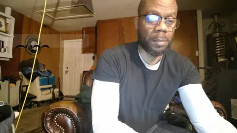 tinycock_1979 online show from 05/02/26, 10:20