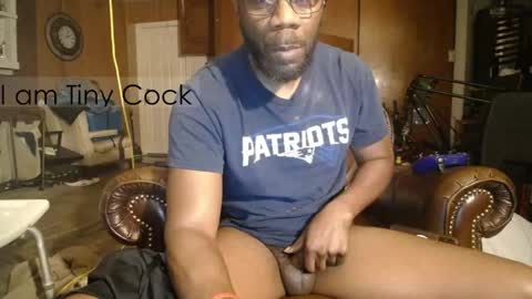 Snapshot of tinycock_1979 chatting on 05/18/26, 12:55 tinycock_1979 online show from 05/18/26, 12:55