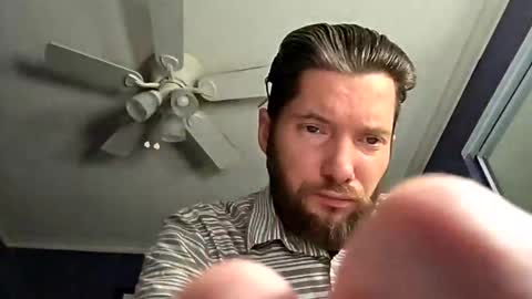 Snapshot of tinyguynicecock chatting on 05/17/26, 07:06 tinyguynicecock online show from 05/17/26, 07:06