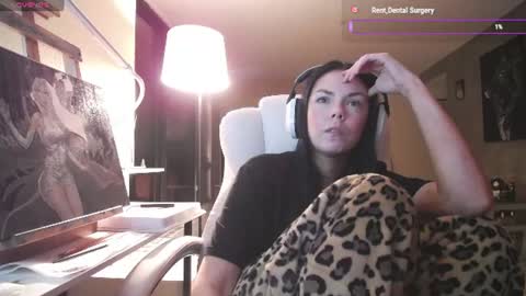 stage Kylie Sinner  brand CLITBAIT online show from 06/27/26, 06:07