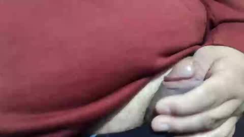 Snapshot of tinypecker6 chatting on 12/01/25, 05:51 tinypecker6 online show from 12/01/25, 05:51