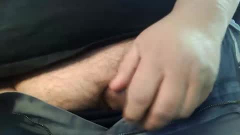 Snapshot of tinypecker6 chatting on 01/05/26, 05:38 tinypecker6 online show from 01/05/26, 05:38