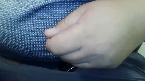 Snapshot of tinypecker6 chatting on 01/14/26, 05:29 tinypecker6 online show from 01/14/26, 05:29