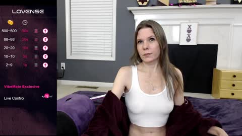 V - Read the bio please thanks. online show from 01/18/25, 02:58