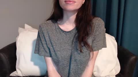 TinyyTina online show from 12/25/24, 11:33