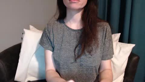 TinyyTina online show from 01/05/25, 09:05