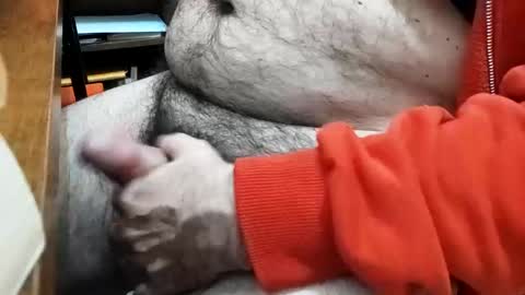 Snapshot of tiobelo chatting on 12/14/24, 03:58 tiobelo online show from 12/14/24, 03:58