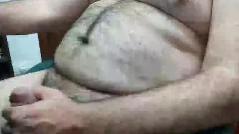 Snapshot of tiobelo chatting on 10/20/25, 08:15 tiobelo online show from 10/20/25, 08:15