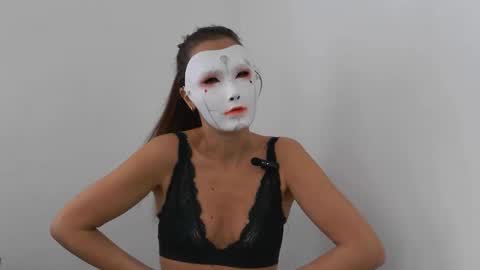 Tinks online show from 10/24/25, 08:44