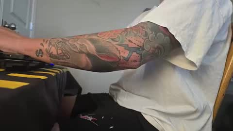 Snapshot of tipzfortats chatting on 04/02/26, 04:37 tipzfortats online show from 04/02/26, 04:37