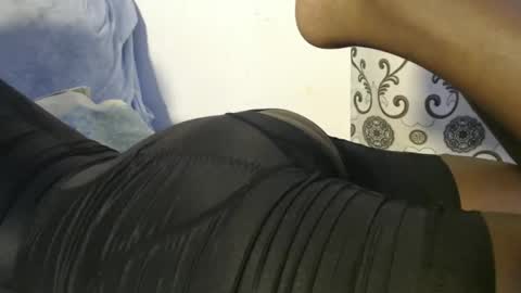 Snapshot of tisha_amore chatting on 02/26/25, 02:37 Amore online show from 02/26/25, 02:37