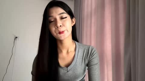 Xiao wu online show from 05/04/26, 05:25