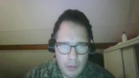 Snapshot of titeuf3855839553 chatting on 05/26/26, 10:44 titeuf3855839553 online show from 05/26/26, 10:44