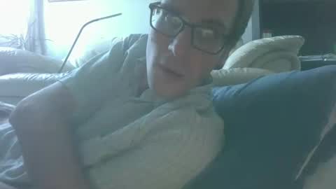 Snapshot of titlovercums chatting on 12/05/25, 05:31 titlovercums online show from 12/05/25, 05:31