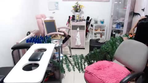 DIVA online show from 11/26/25, 11:06