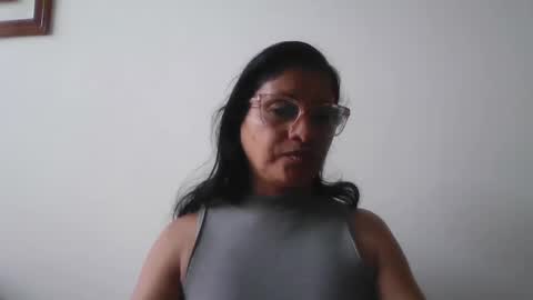Snapshot of titssmall123 chatting on 12/27/24, 01:50 Ester online show from 12/27/24, 01:50