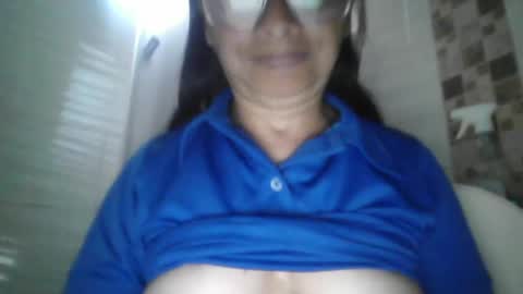 Snapshot of titssmall123 chatting on 01/23/25, 10:54 Ester online show from 01/23/25, 10:54