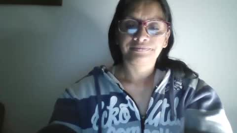 Snapshot of titssmall123 chatting on 02/13/25, 05:26 Ester online show from 02/13/25, 05:26
