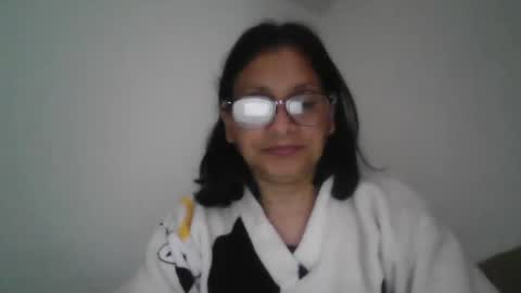 Snapshot of titssmall123 chatting on 11/28/25, 01:58 Ester online show from 11/28/25, 01:58